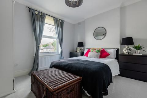 44c Selby Road, London, SE20 8ST
