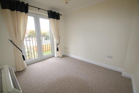 2 bedroom flat to rent, Crown Lane, Ludgershall, SP11