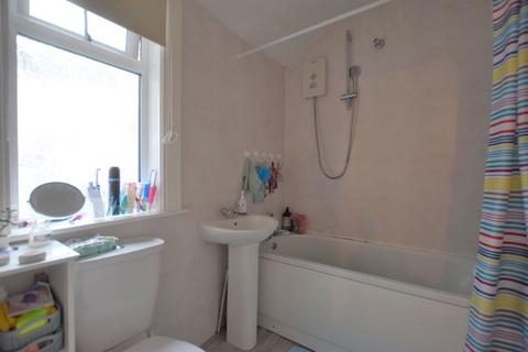 36 Bective Road, Northampton, NN2 7TD