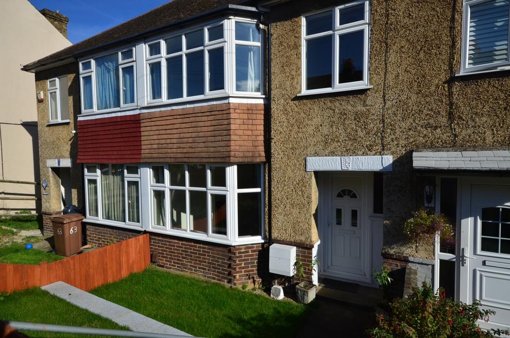Road Rochester ME1 3 bed terraced house £1,200 pcm (£277 pw)