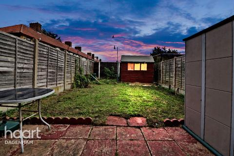 37 Meadow Road, Dagenham, RM9 5PR