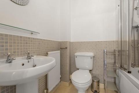 12 Sherbourne Drive, Leeds, LS6 4QX