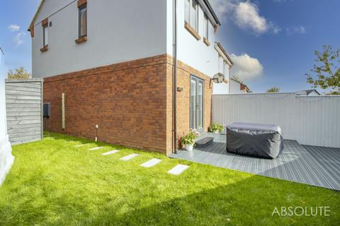 21 Cayman Close, Torquay, TQ2 7GE