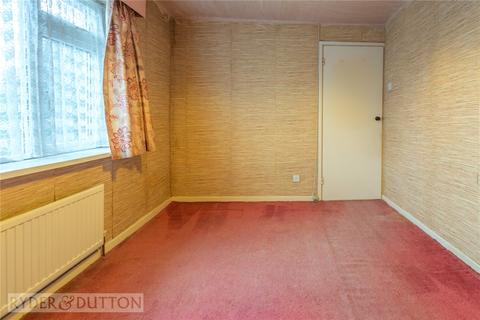 44 Hazelhurst Road, Ashton-under-lyne, OL6 9BD