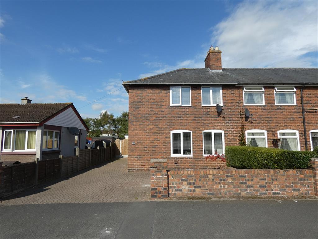 Empire Way, Gretna, DG16 5BN 3 bed end of terrace house £150,000