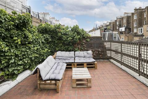 2 bedroom end of terrace house for sale - Queen's Gate Mews, London, SW7