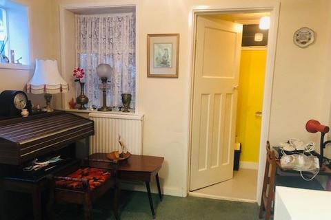 42 Crystal Road, Blackpool, FY1 6BS