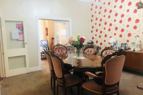 42 Crystal Road, Blackpool, FY1 6BS