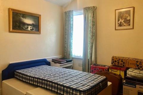 42 Crystal Road, Blackpool, FY1 6BS