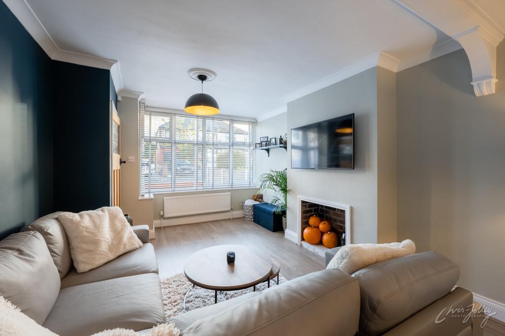 Longmead Avenue, Hazel Grove, Stockport SK7 5PF 2 bed semidetached