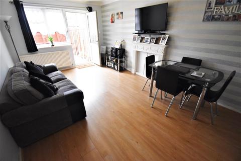 11 Dunning Close, South Ockendon, RM15 5DT