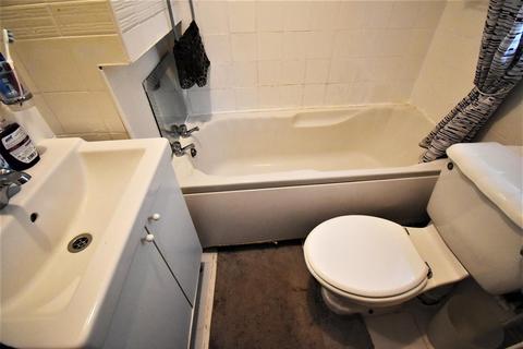 11 Dunning Close, South Ockendon, RM15 5DT