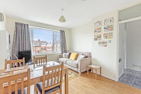 2 bedroom apartment to rent, Ballards Lane,  Finchley,  N3