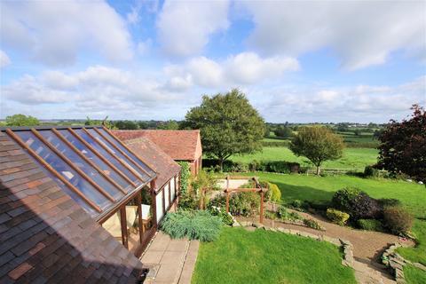 Daisy Bank Stone Road, Bramshall, Uttoxeter, ST14 8SH