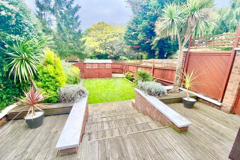 102 Rushgrove Avenue, London, NW9 6RD