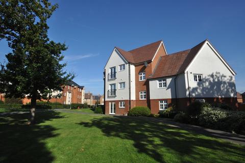 2 bedroom apartment to rent, Rose Street, Thundersley