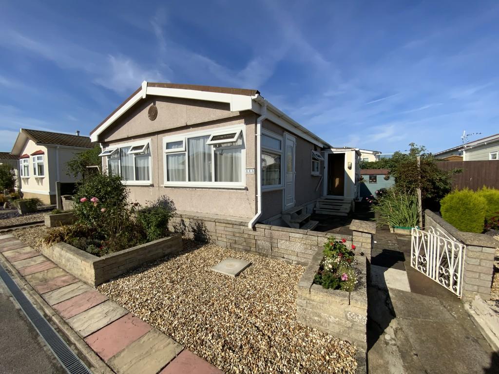 Stonecliff Park, Prebend Lane, Welton 2 bed park home £85,000