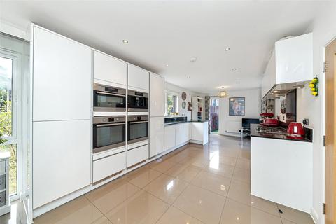 16 Bead Road, Trumpington, Cambridge, CB2 9DY