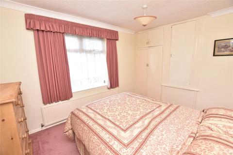 115 Broadway, Horsforth, Leeds, LS18 4HL