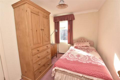 115 Broadway, Horsforth, Leeds, LS18 4HL