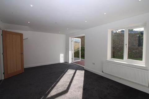 1, Chi Mena Fore Street, Grampound, Truro, TR2 4QU