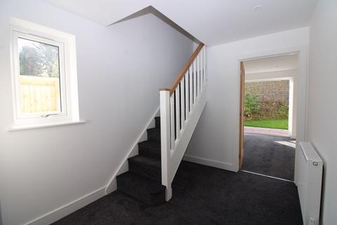 1, Chi Mena Fore Street, Grampound, Truro, TR2 4QU