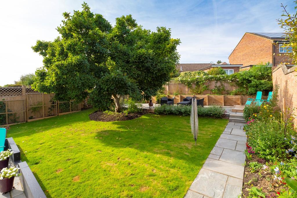 Orchard Valley, Hythe, CT21 3 bed detached house £595,000