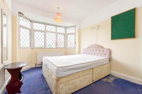 48 Lodge Crescent, Orpington, BR6 0QF