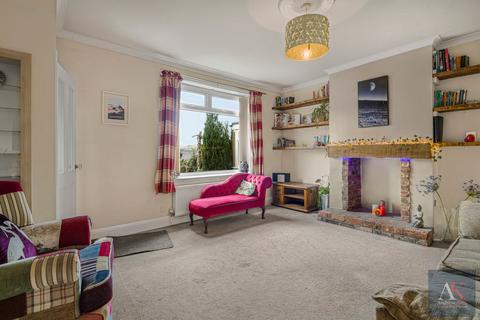 3 bedroom end of terrace house for sale, Timbercliffe, Littleborough OL15 9QL