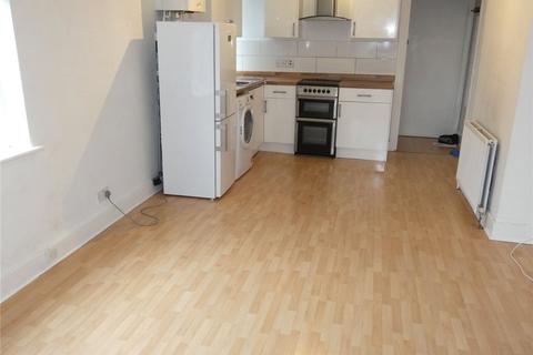 1 bedroom apartment to rent, St Margarets Road, St Margarets, Middlesex, TW1