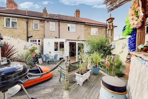 200 Moorside Road, Bromley, BR1 5ET