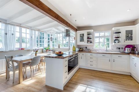 Northdown Down Lane, Compton, Guildford, GU3 1DN