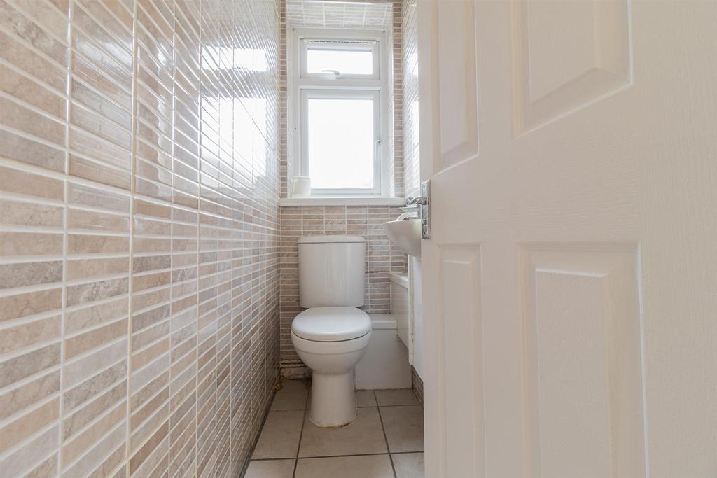 26 Blaney Crescent E6 (16).jpg