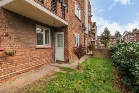 26 Blaney Crescent, London, E6 6BA