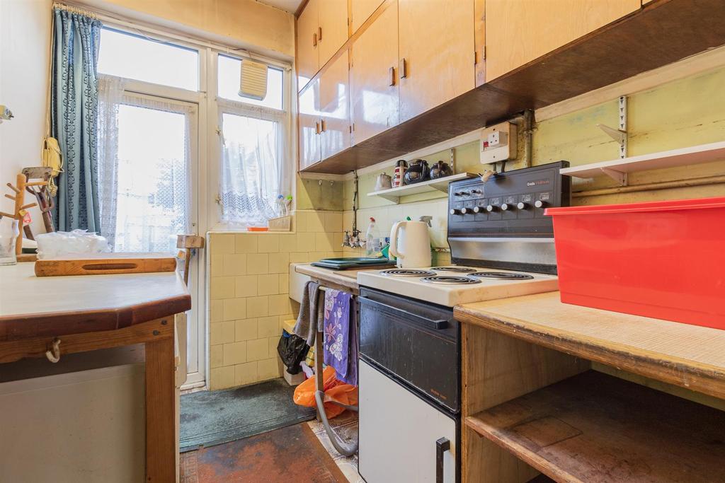 51 Kimberley Ave E6 (11).jpg