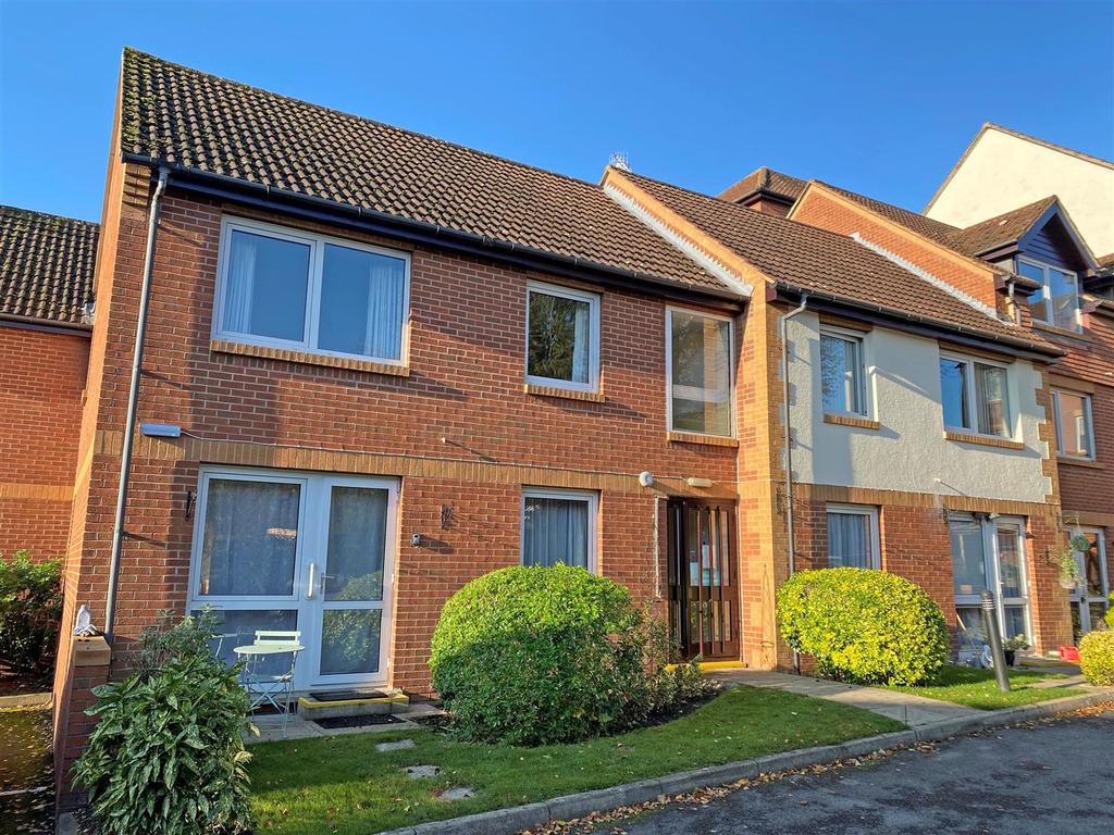 Linkfield Lane, Redhill 1 bed retirement property £110,000