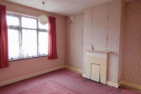10 Devonshire Road, Gravesend, DA12 5AA