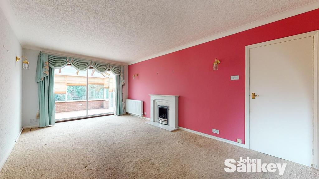 Highland Road, Mansfield 3 bed detached bungalow £350,000