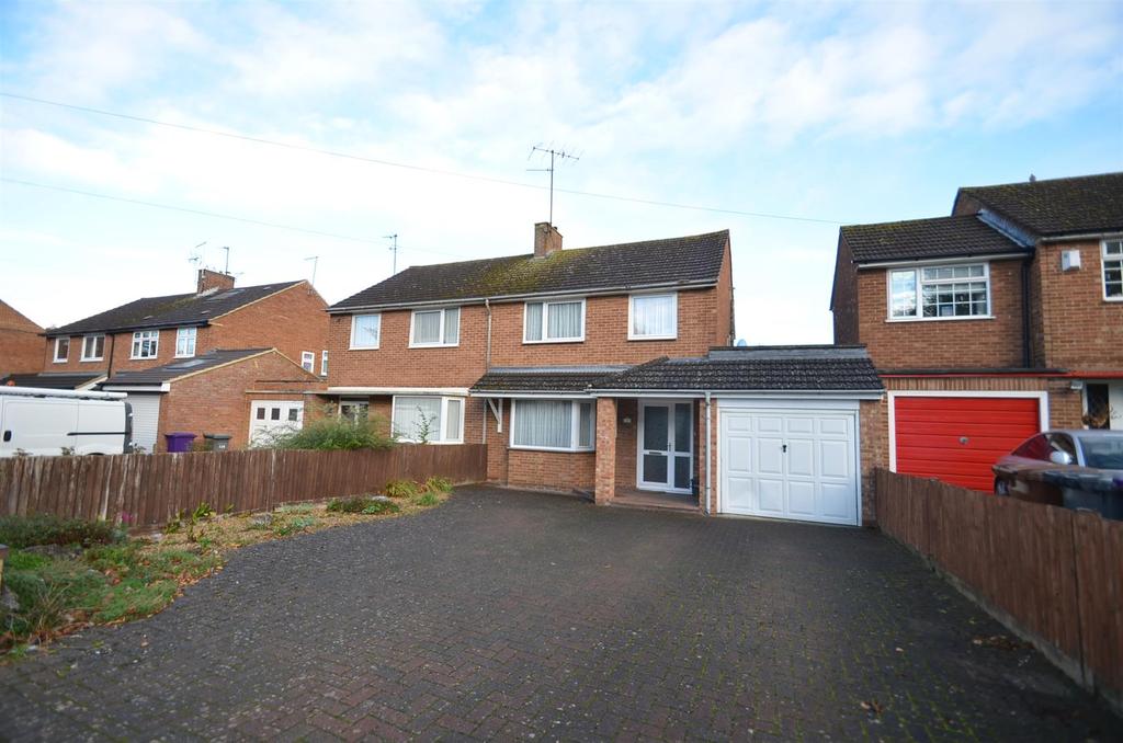 Bedford Road, Hitchin 3 bed semidetached house £500,000