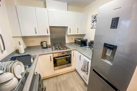 2 Azure Walk, Nuneaton, CV10 9GQ