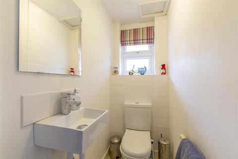 6 Central Avenue, Borrowash, Derby, DE72 3JZ