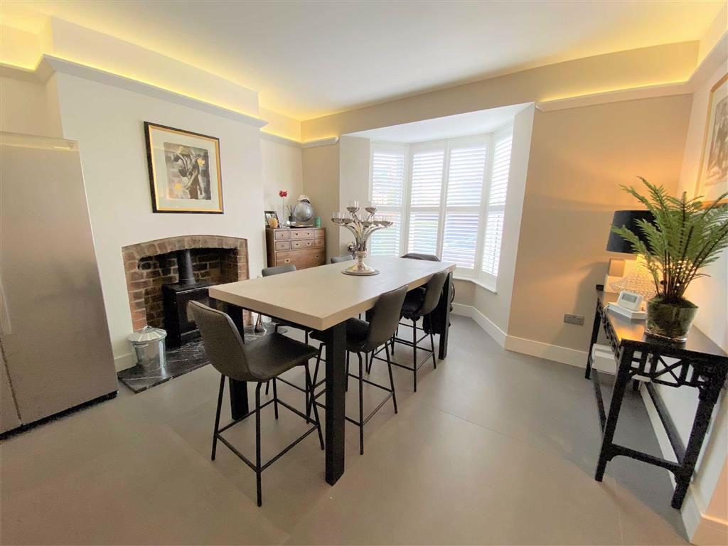 Henry Street, Lytham 2 bed terraced house £699,000