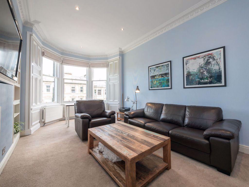 WOODBURN TERRACE, MORNINGSIDE, EH10 4ST 2 bed flat £1,300 pcm (£300 pw)