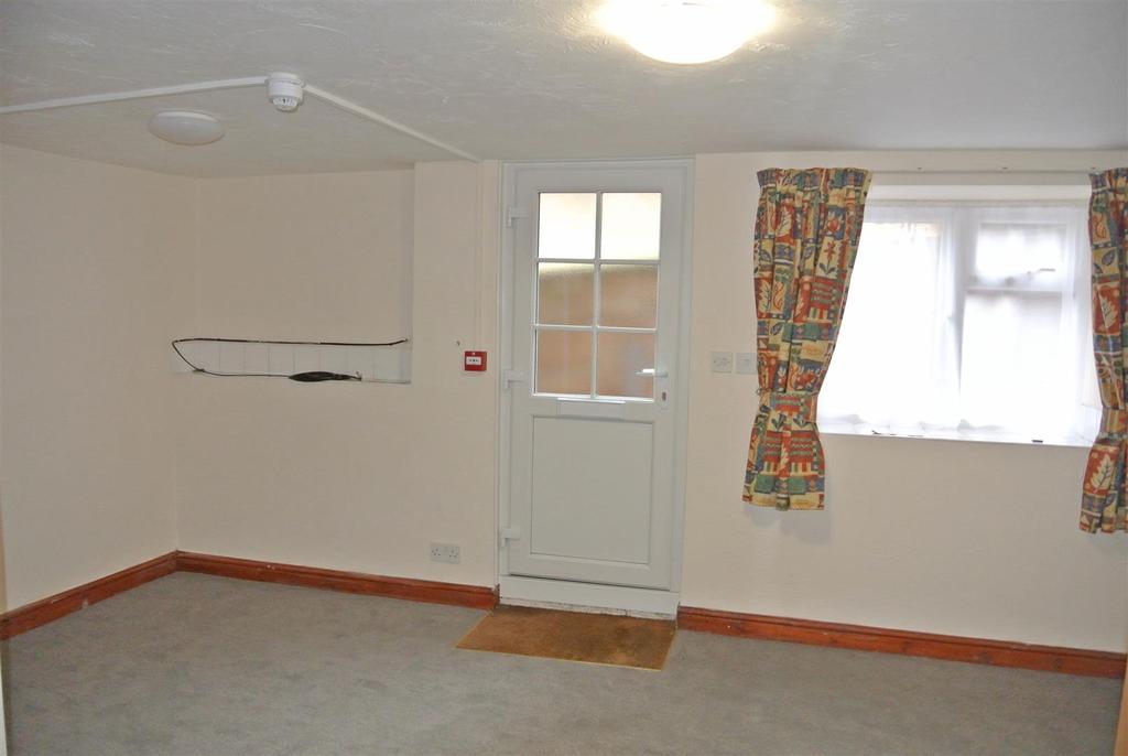 Living room b.JPG