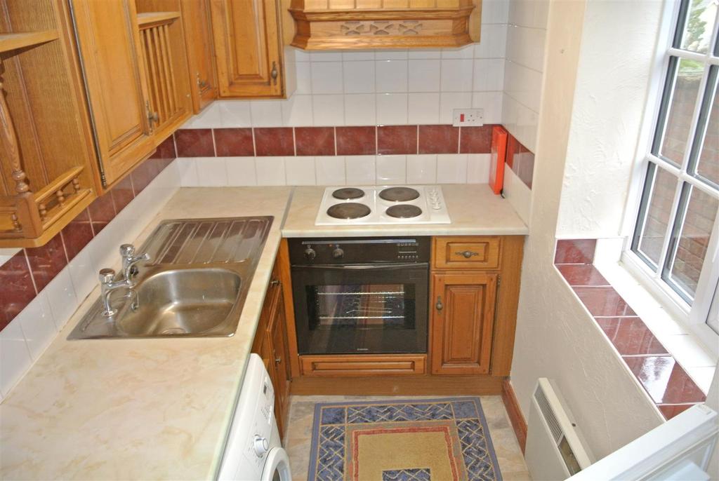Kitchen.JPG