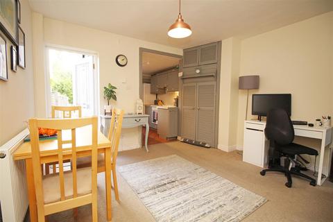 16, Carylls Cottages Faygate Lane, Faygate, Horsham, RH12 4SQ