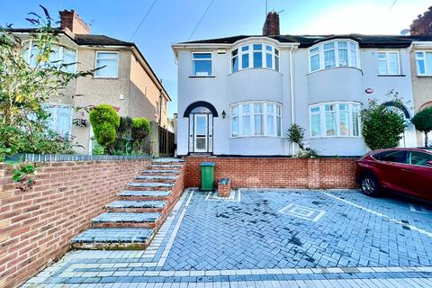 127 Moordown, London, SE18 3NA