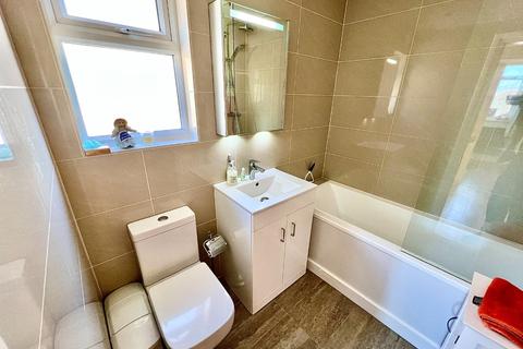 127 Moordown, London, SE18 3NA