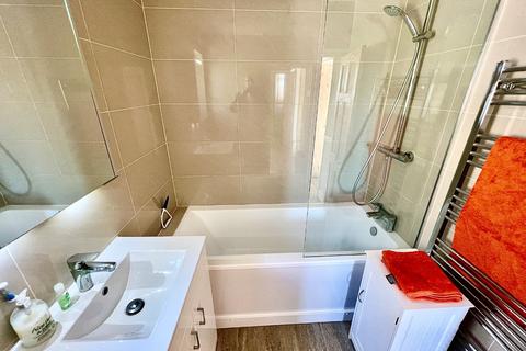 127 Moordown, London, SE18 3NA
