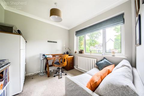 47 Ashlawn Crescent, Solihull, B91 1PS